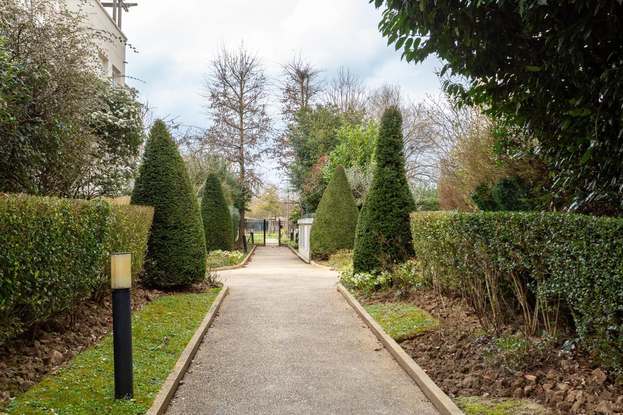 Happy Stay Disney Two - Apartment With Garden & Parking Montévrain Eksteriør billede